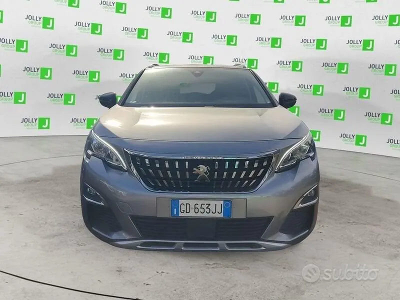 Peugeot 3008 2021 photo 2