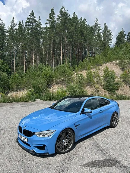 BMW M4 2014 photo 5