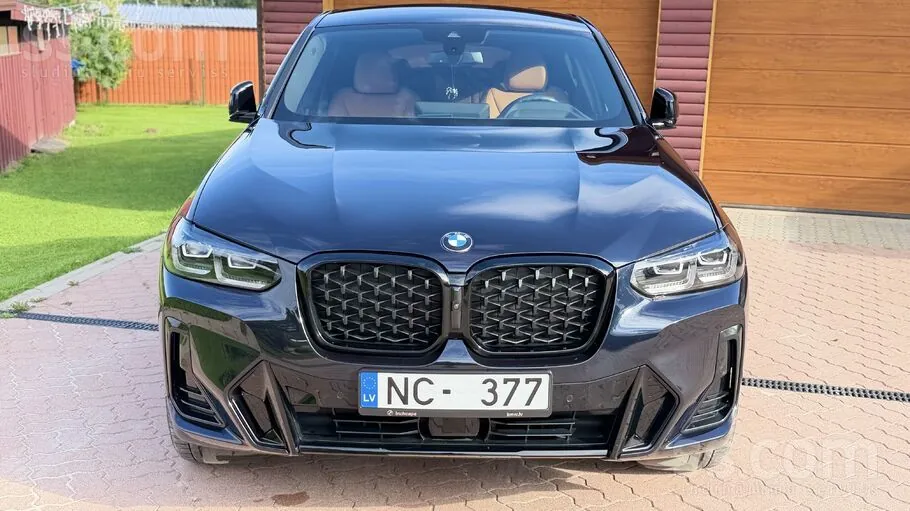 BMW X4 2025 photo 2