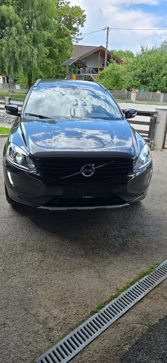 Volvo Xc60 2016 photo 2