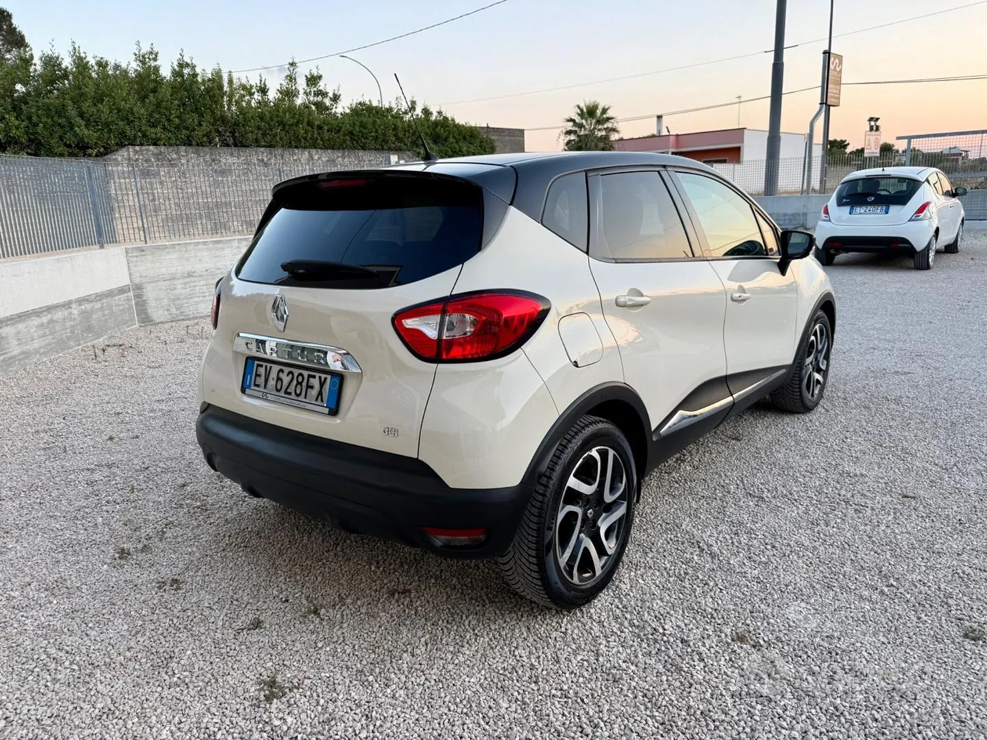 Renault Captur 2014 photo 4