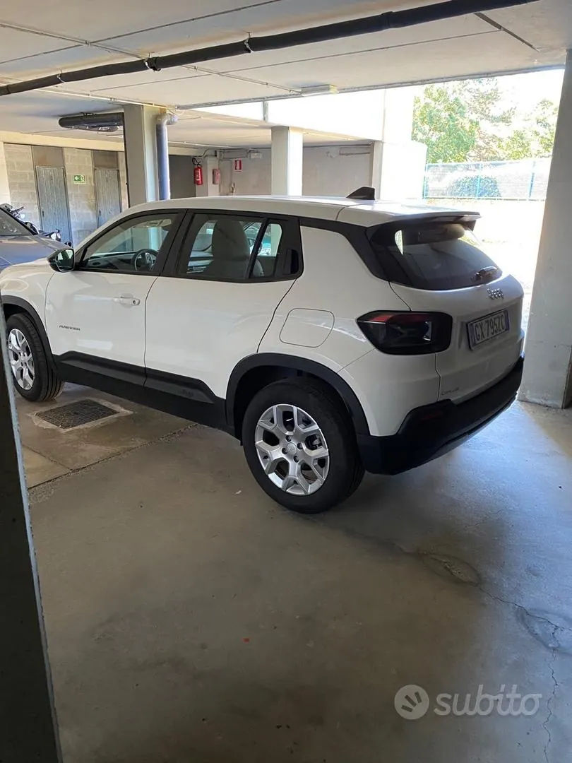Jeep Avenger 2025 photo 4
