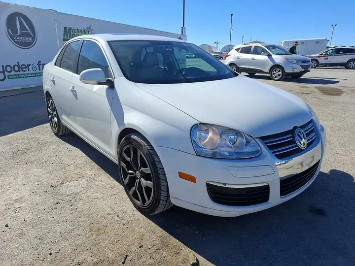Volkswagen Jetta 2010 photo 3