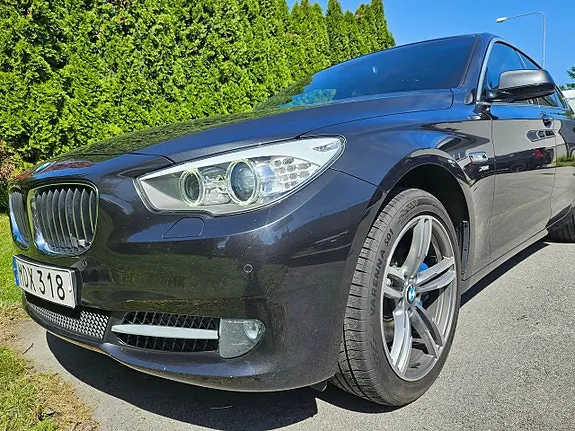 BMW 530D 2012 photo 2