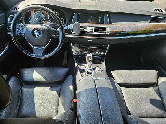 BMW 530D 2012 photo 3