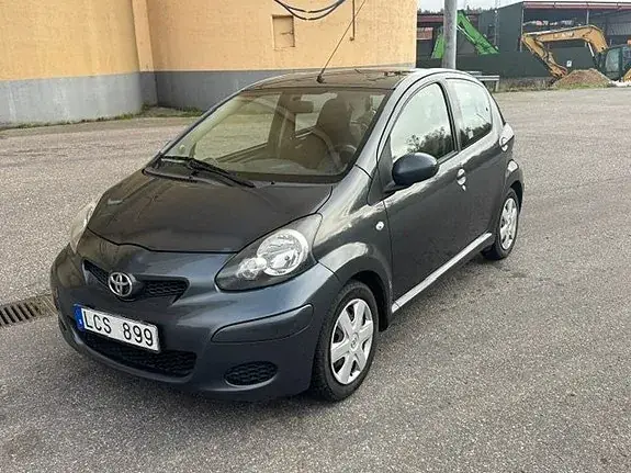 Toyota Aygo 2010 photo 3