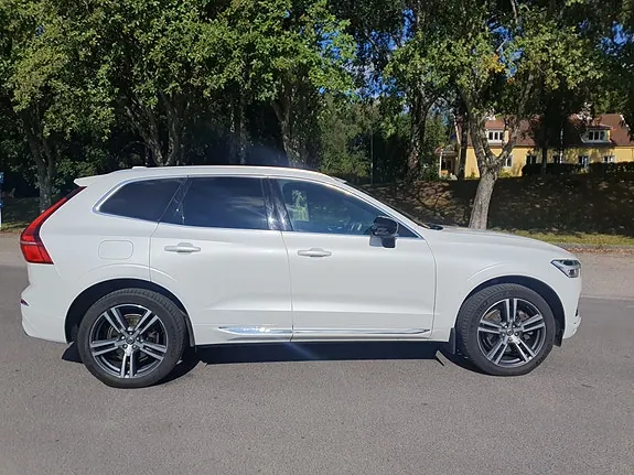 Volvo Xc60 2018 photo 2