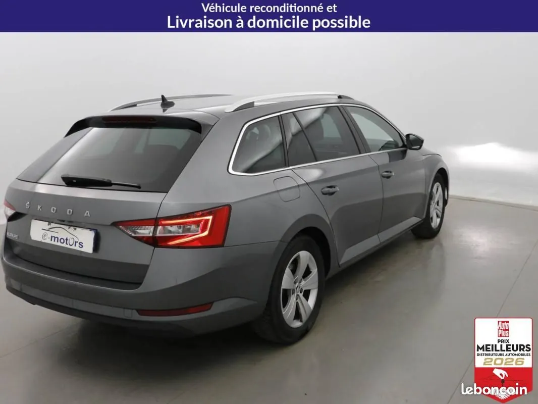 Skoda Superb 2022 photo 5