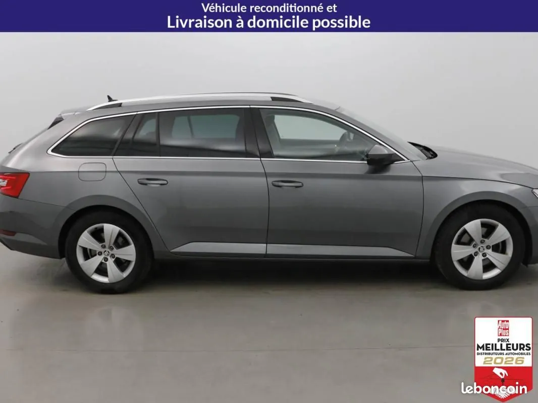 Skoda Superb 2022 photo 4