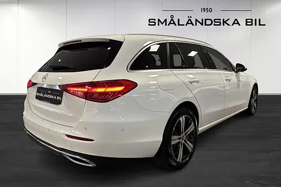 Mercedes-Benz C 300 2023 photo 4