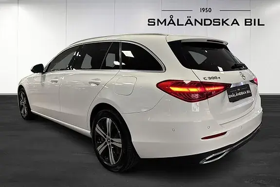 Mercedes-Benz C 300 2023 photo 3