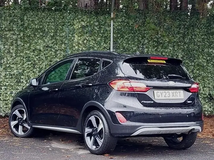 Ford Fiesta 2023 photo 2
