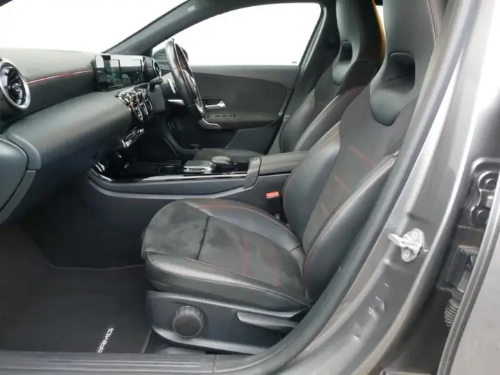 Mercedes-Benz A-Class 2020 photo 5