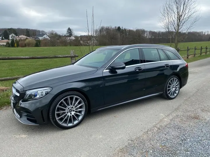 Mercedes-Benz C300