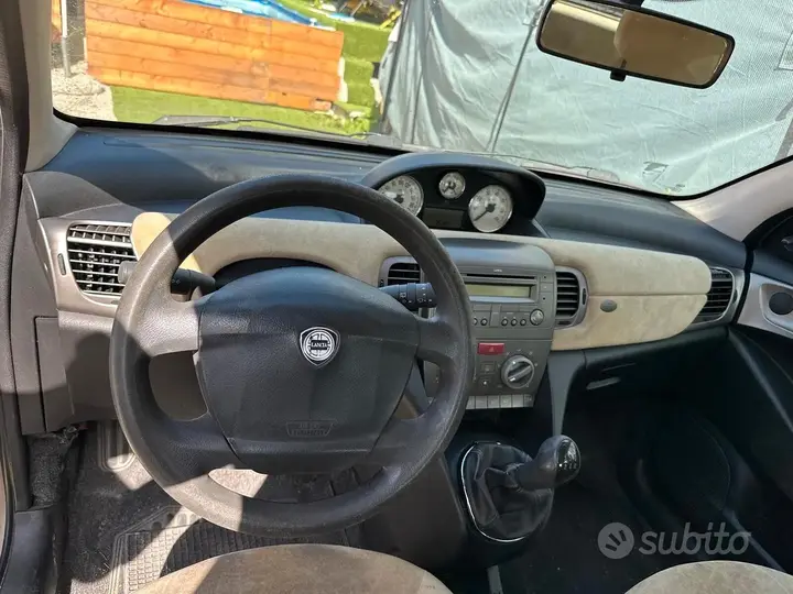 Lancia Ypsilon 2005 photo 3