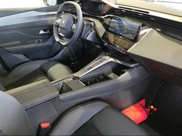 Peugeot 308 2025 photo 2