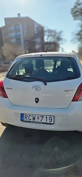Toyota Yaris 2009 photo 4