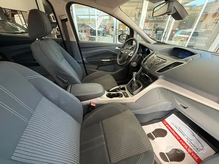 Ford C-Max 2011 photo 5