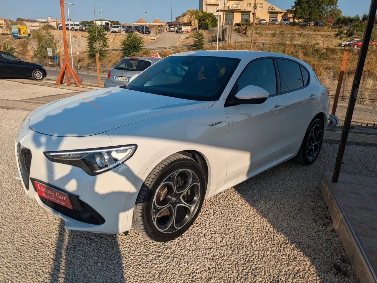 Alfa Romeo Stelvio 2021 photo 2