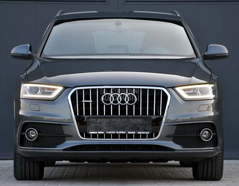 Audi Q3 2012 photo 5
