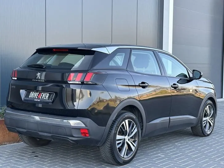 Peugeot 3008 2020 photo 3