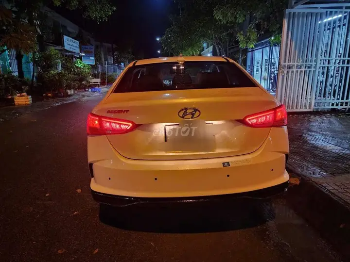 Hyundai Accent 2022 photo 4