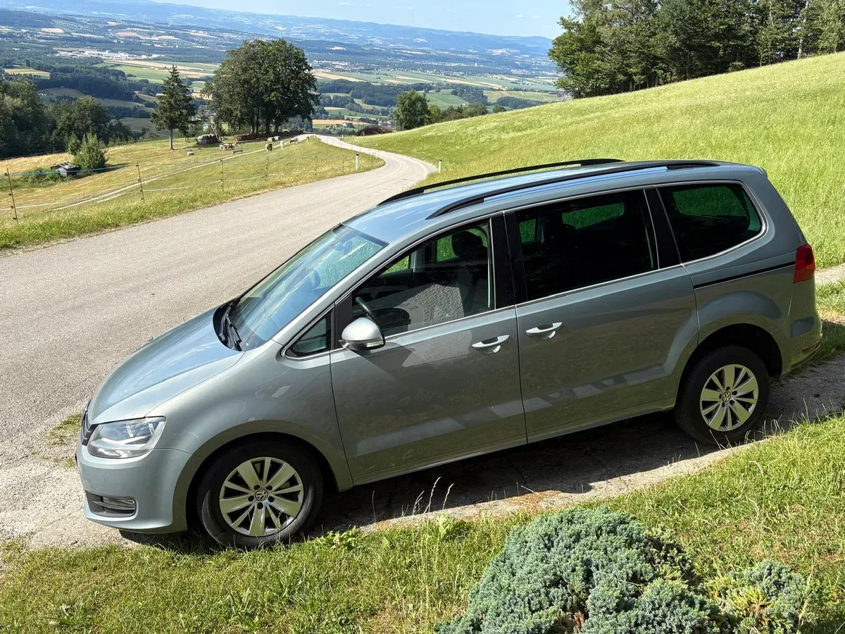 Volkswagen Sharan 2013 photo 3