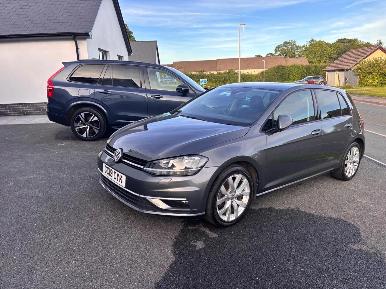 Volkswagen Golf 2019 photo 2