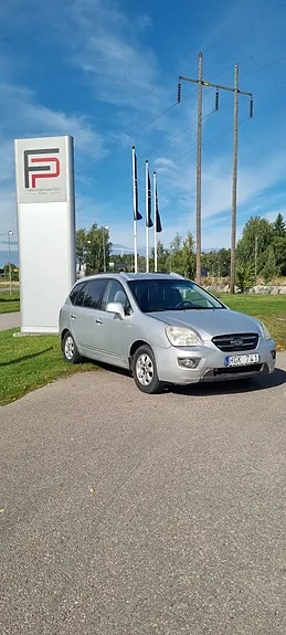 Kia Carens 2007 photo 3