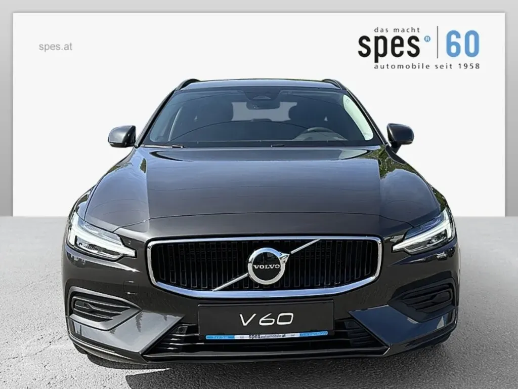 Volvo V60 2023 photo 3