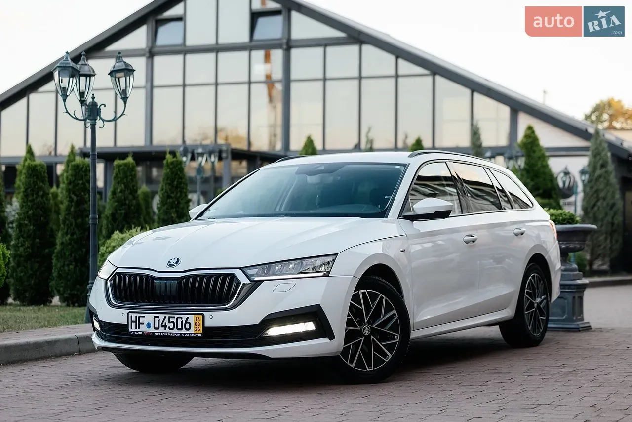 Skoda Octavia 2021 photo 5