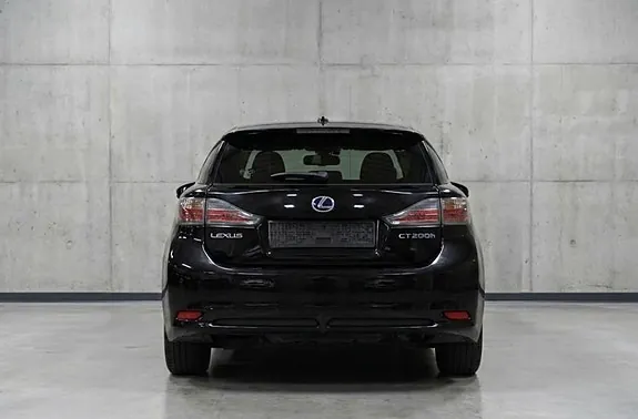 Lexus Ct200H 2011 photo 5