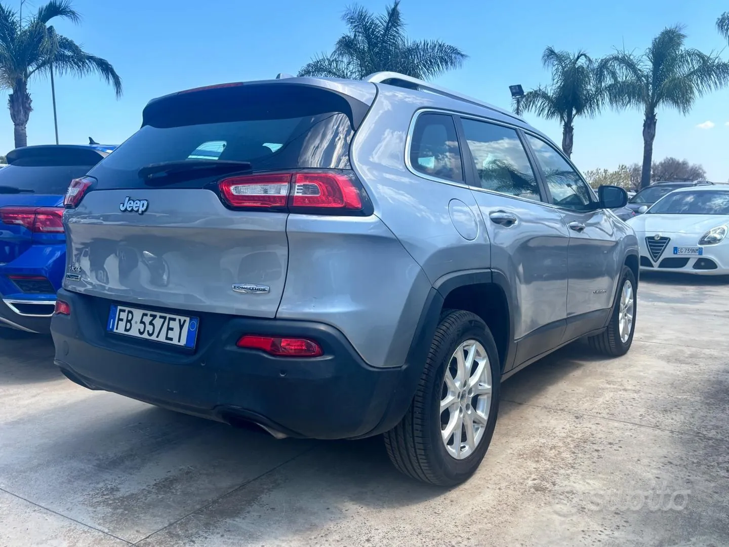 Jeep Cherokee 2015 photo 5