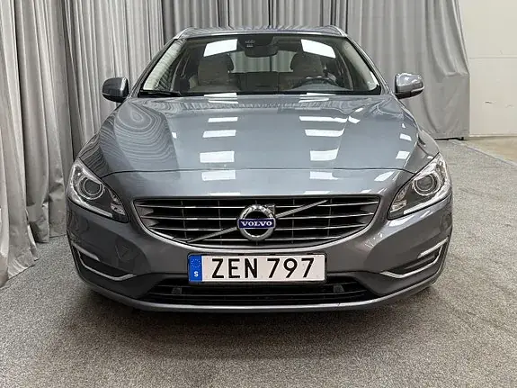 Volvo V60 2018 photo 5