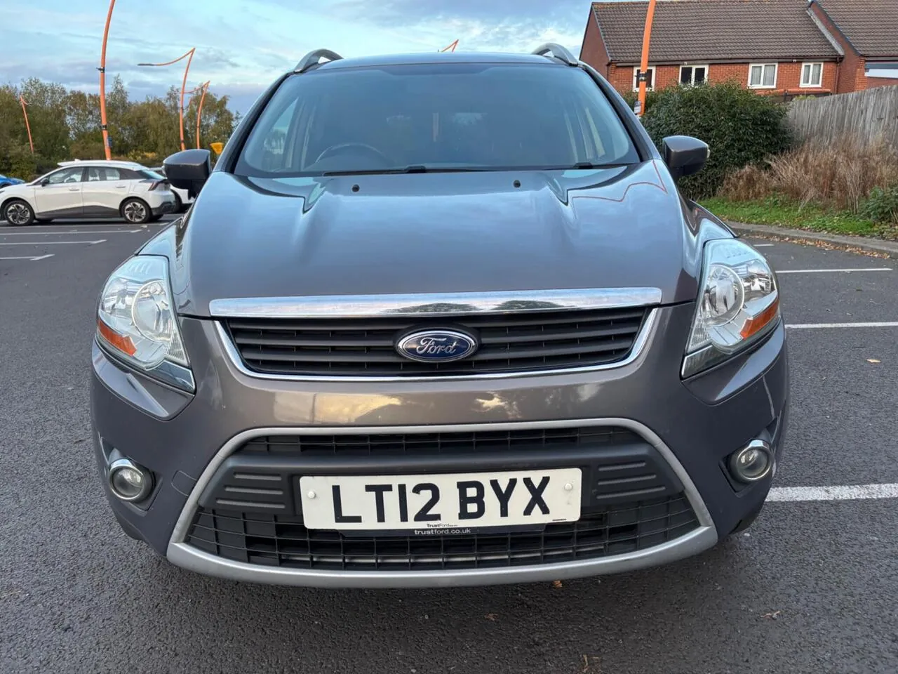 Ford Kuga 2012 photo 2