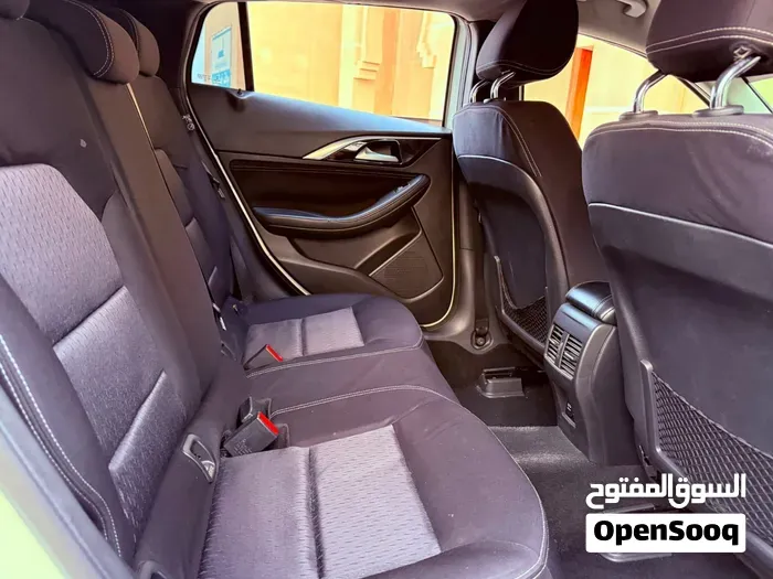 Infiniti Q30 2019 photo 3