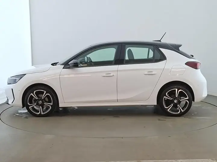 Vauxhall Corsa 2023 photo 4