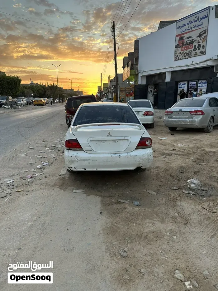 Mitsubishi Lancer 2010 photo 4