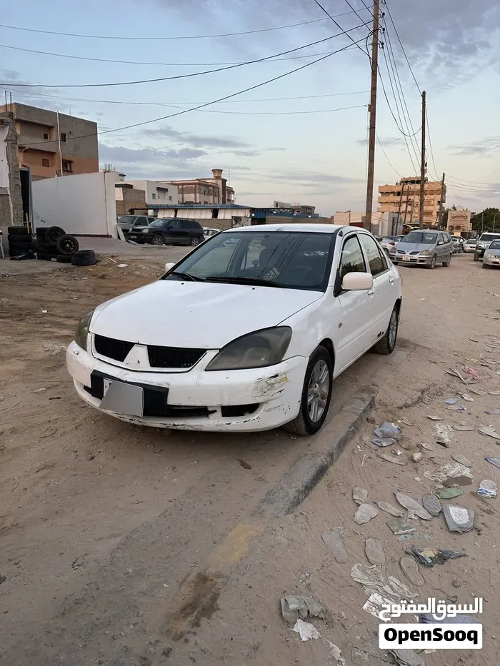 Mitsubishi Lancer 2010 photo 2