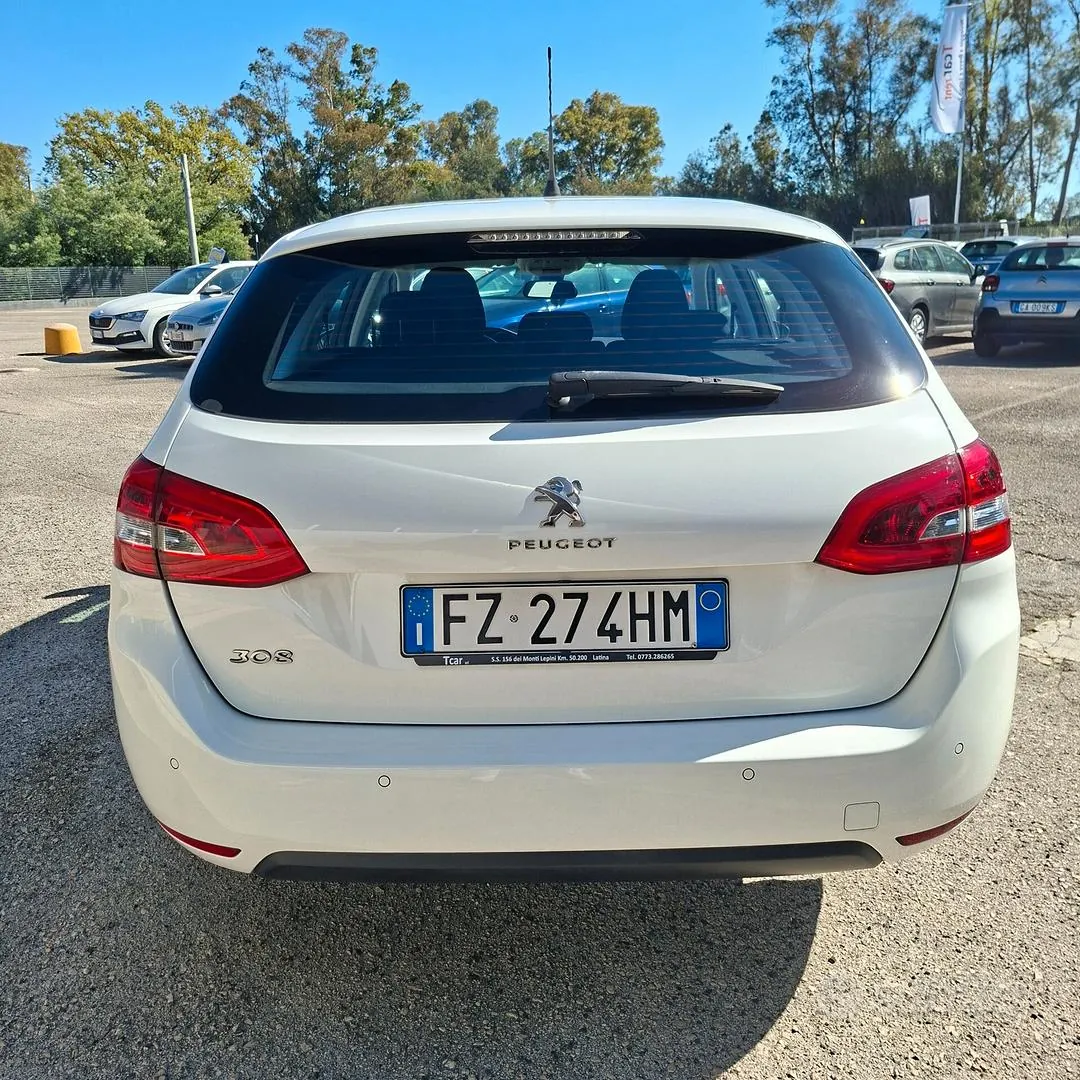 Peugeot 308 2019 photo 4