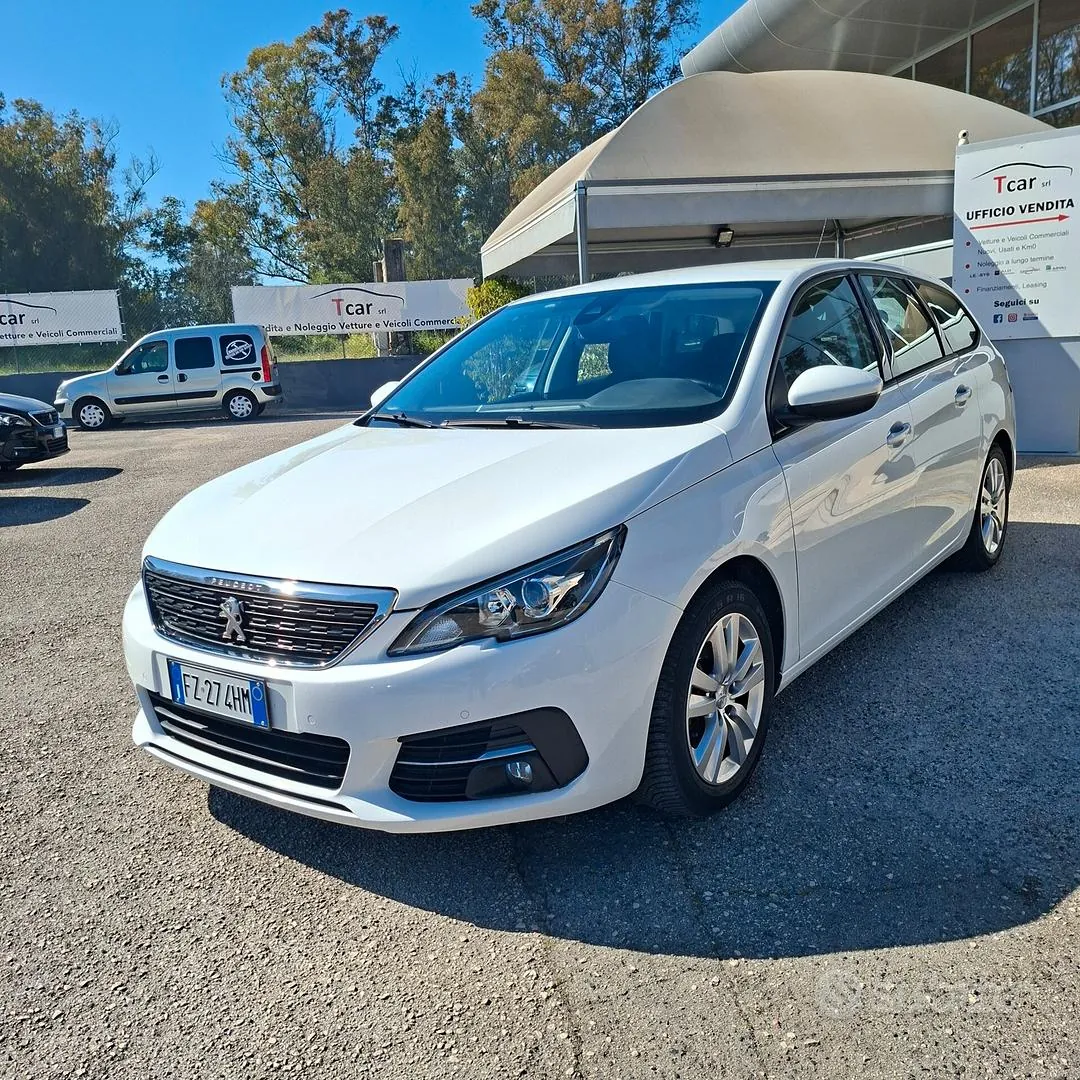 Peugeot 308 2019 photo 3