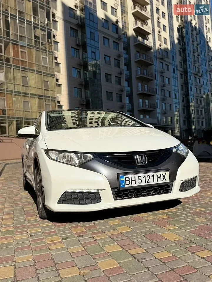 Honda Civic 2012 photo 4