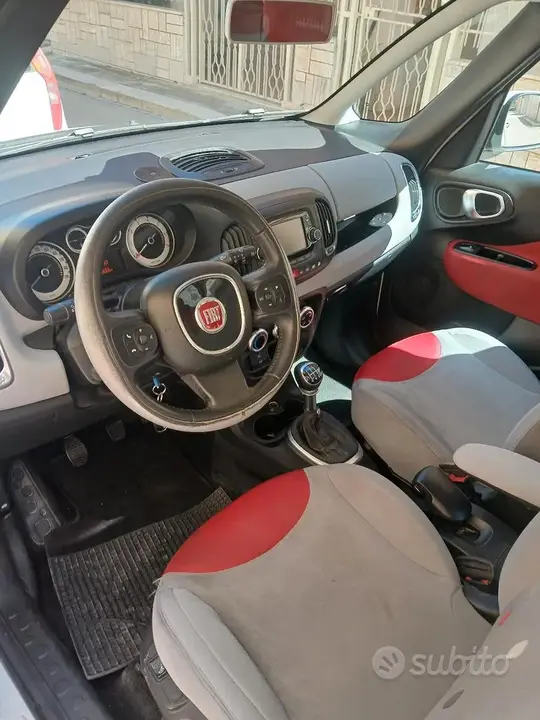 Fiat 500L 2014 photo 4