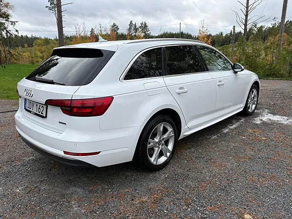 Audi A4 2016 photo 5