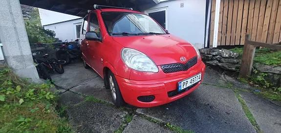Toyota Yaris Verso