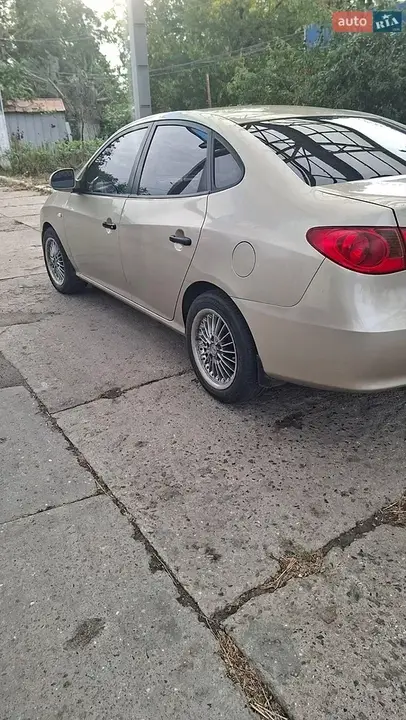 Hyundai Elantra 2007 photo 2