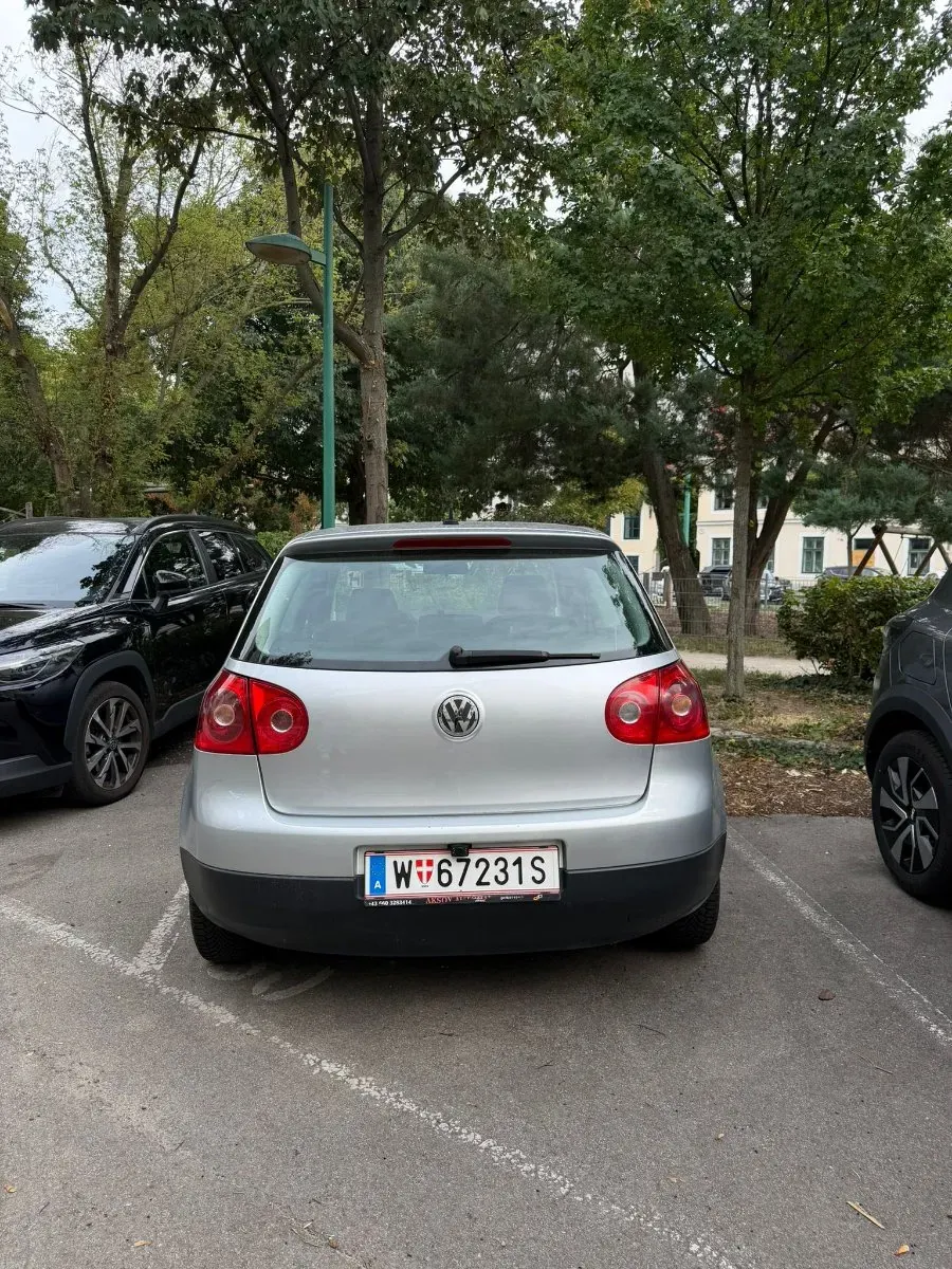 Volkswagen Golf 2007 photo 2