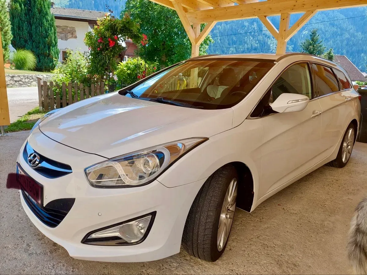 Hyundai I40 2013 photo 3