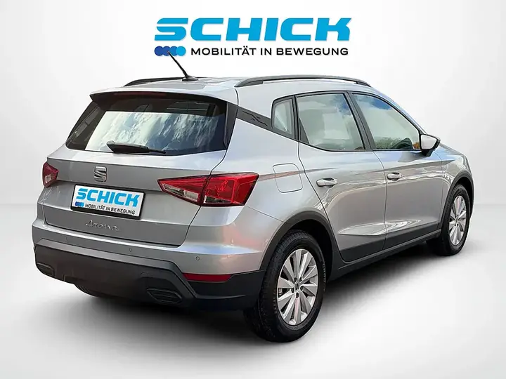 Seat Arona 2024 photo 2