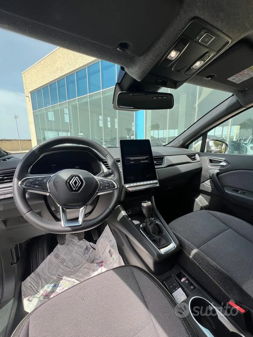 Renault Captur 2025 photo 5